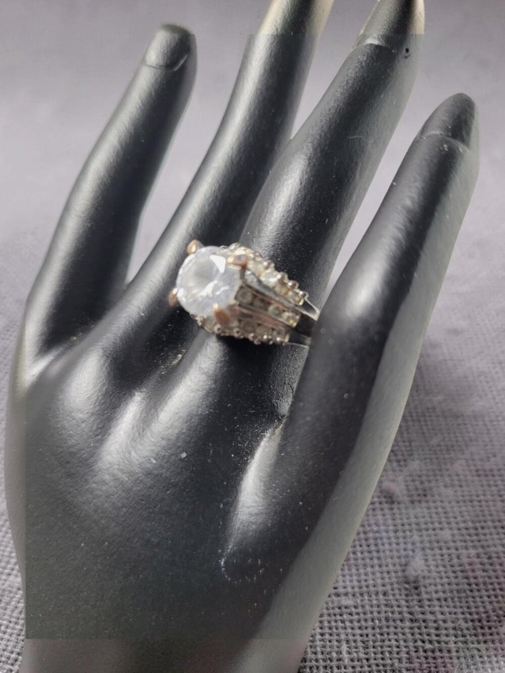 Vintage 1960's Silvertone Center Round Brilliant Cut Chrystal Promise Ring - Picture 3 of 16